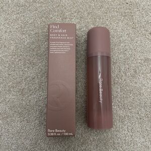 Rare Beauty Find Comfort Fragrance Mist - Soft Mauve